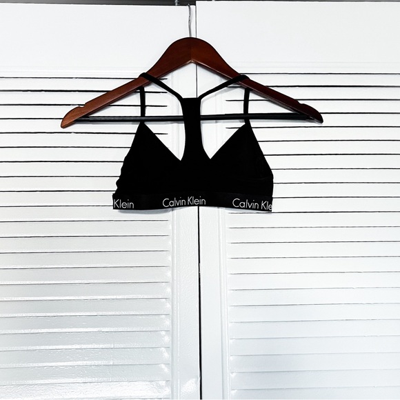 Calvin Klein Underwear | Logo Racerback Triangle Bralette - Picture 3 of 4